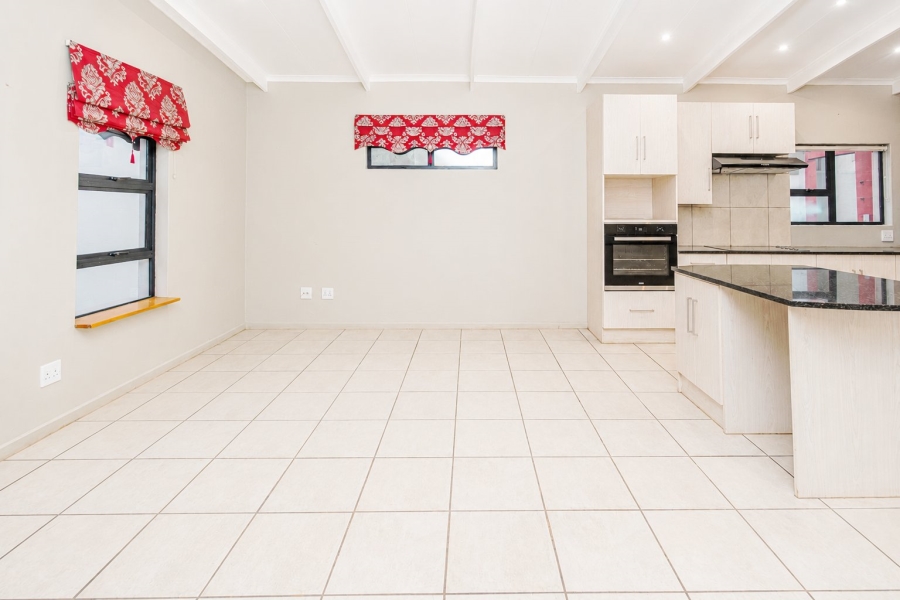 3 Bedroom Property for Sale in Magalies Golf Estate North West
